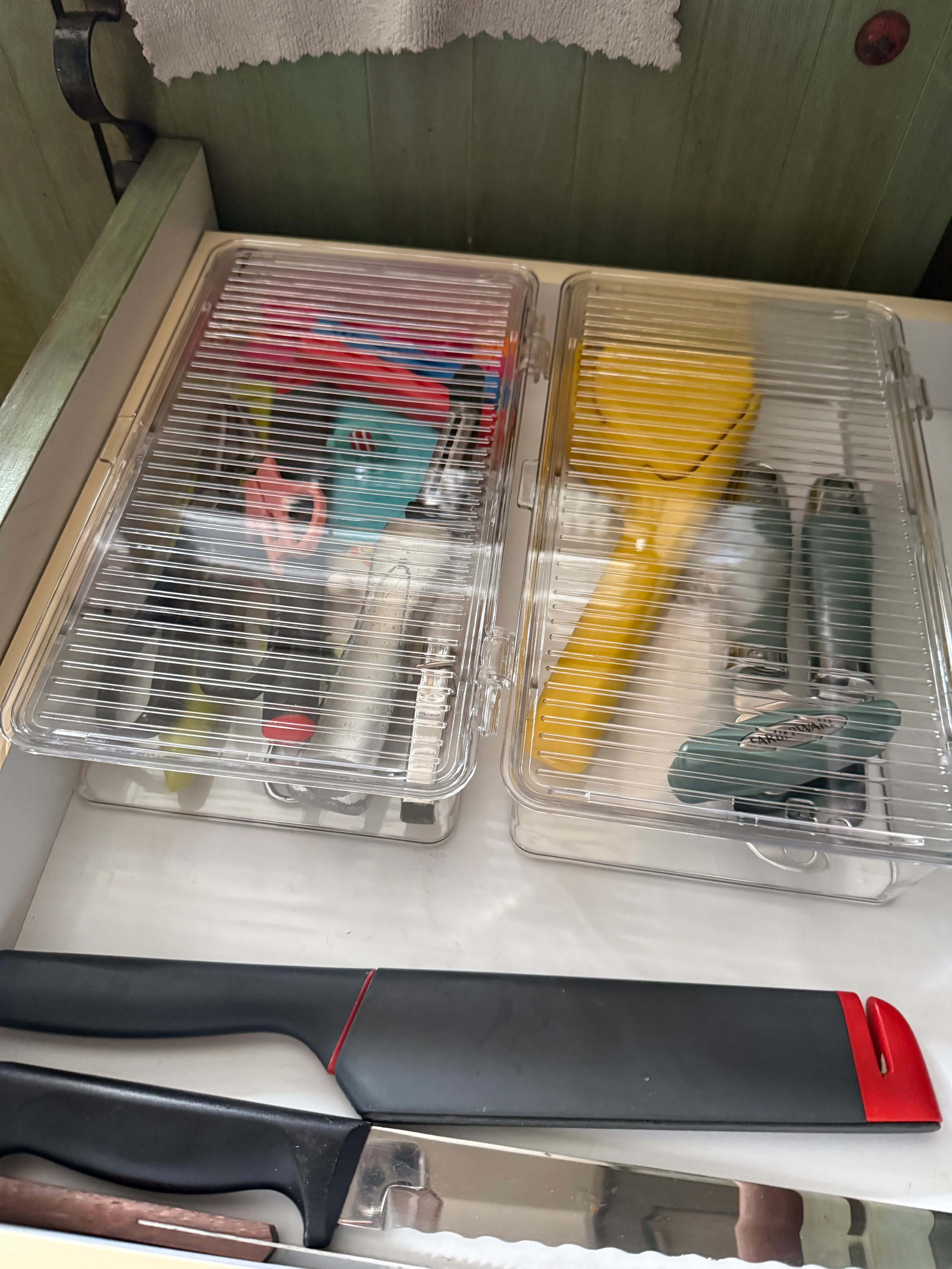 Customer home photo 1: Repeat buy as I really love this box!
