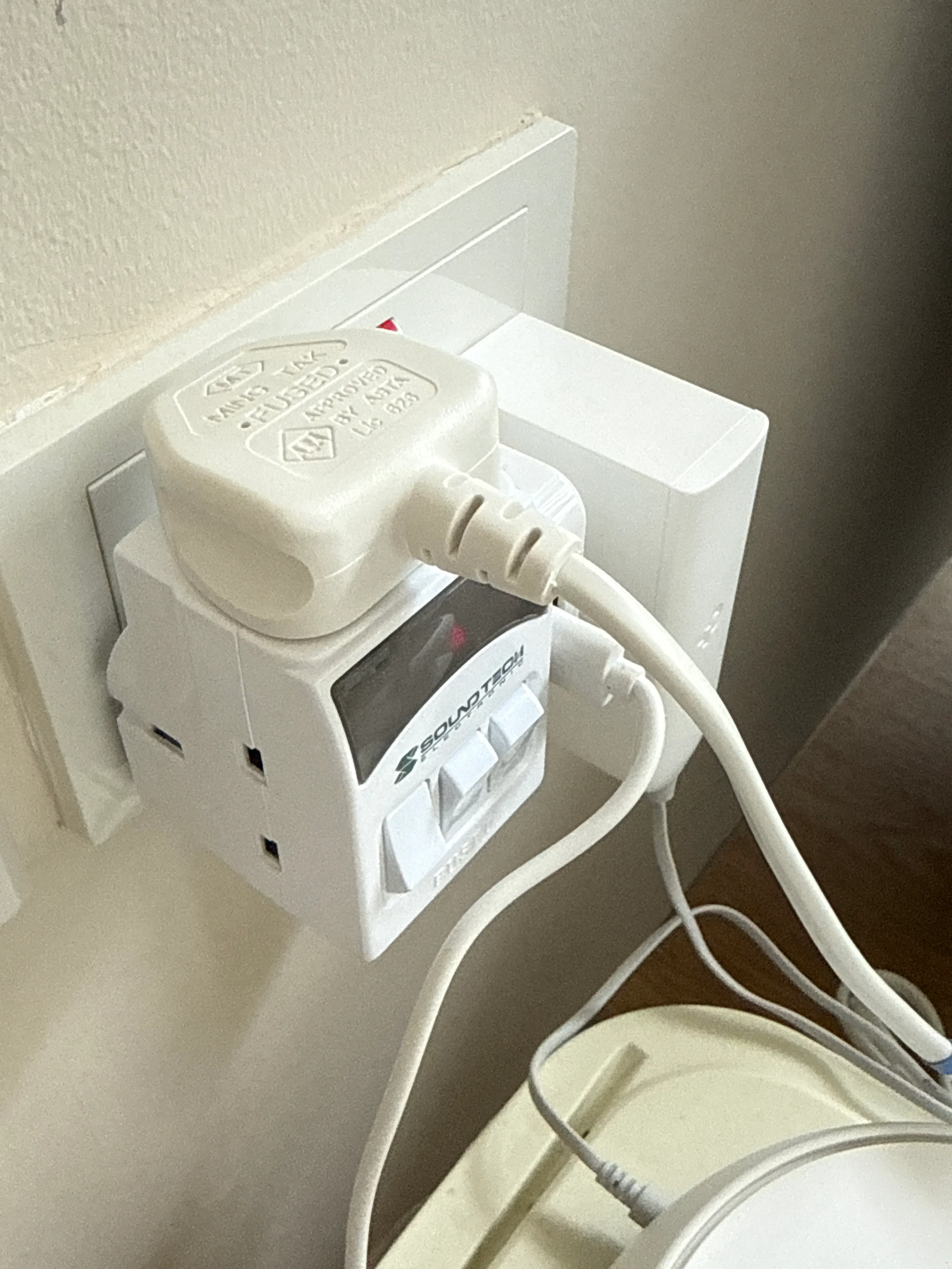 Customer home photo 3: Came as expected and works nicely to fit 3 plugs each with their own switch.