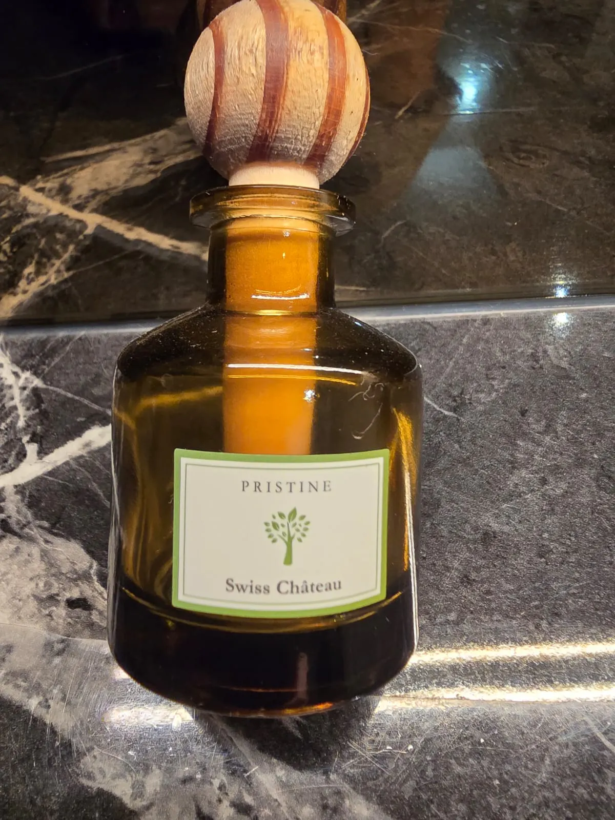 Customer home photo 1: long lasting scent!! Very good will repurchase!