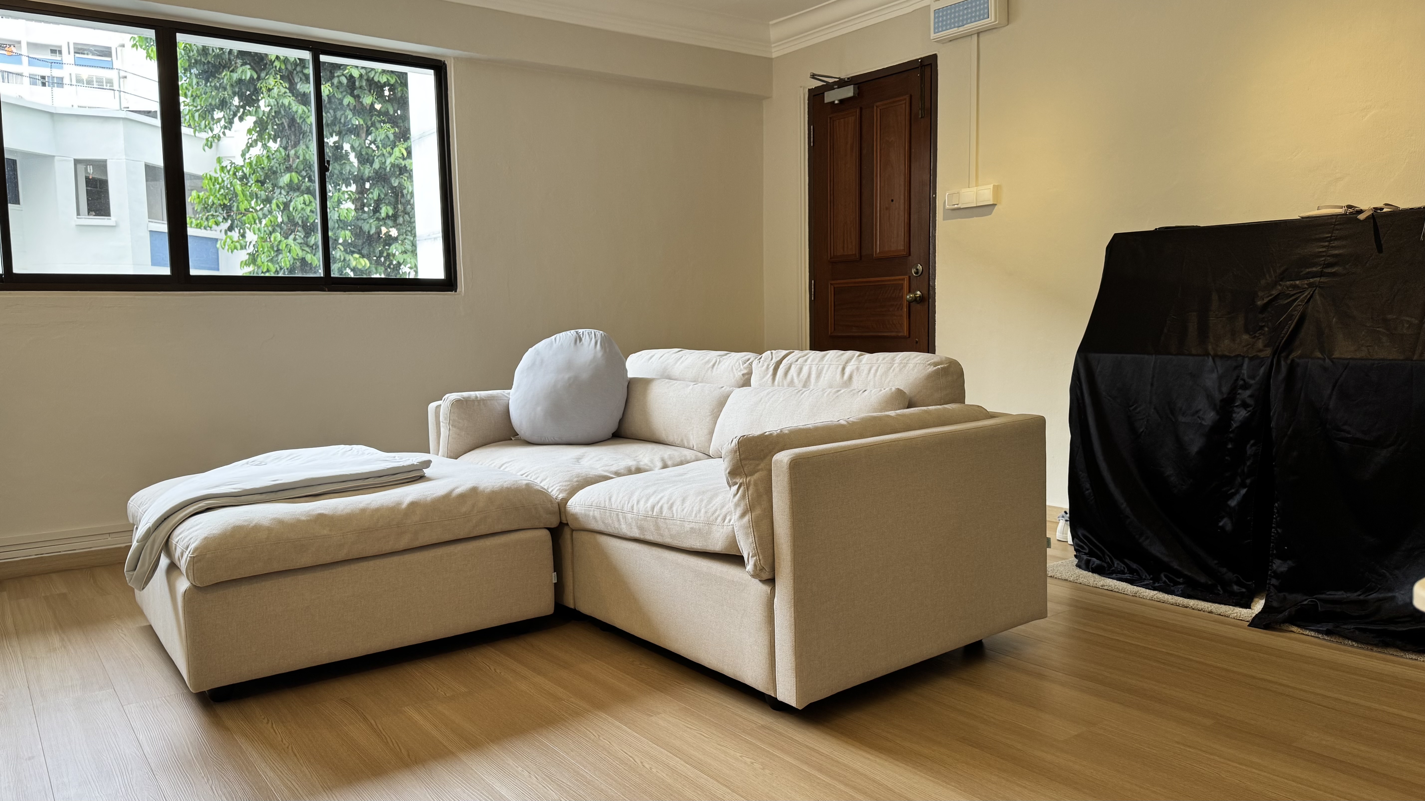 Liam 3 Seater Sofa with Ottoman - Ivory (Fabric)