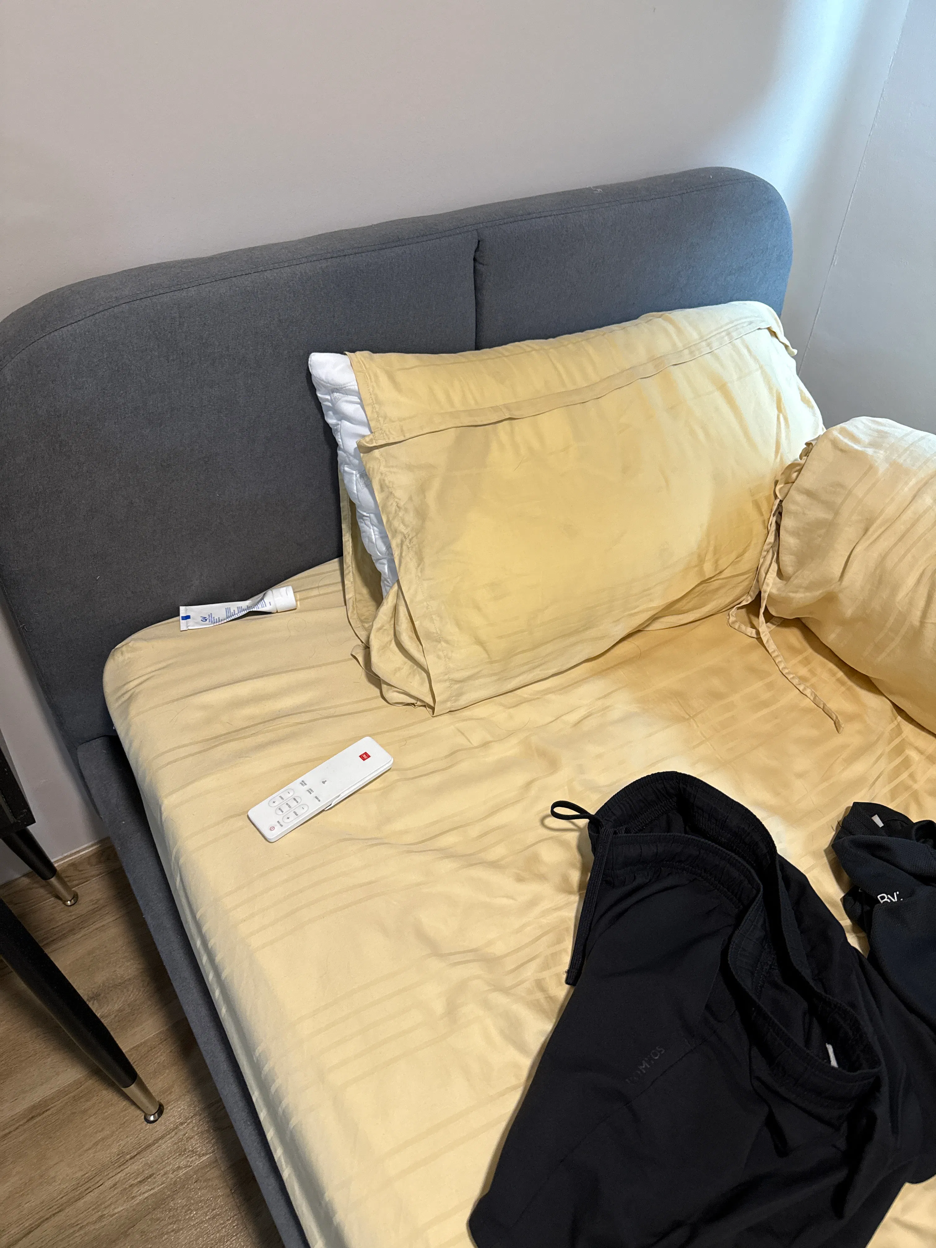 Customer home photo 3: Cute item, have been using it for a year and it works great with no hiccups nor flaws whatsoever. Highly recommended for future purchases