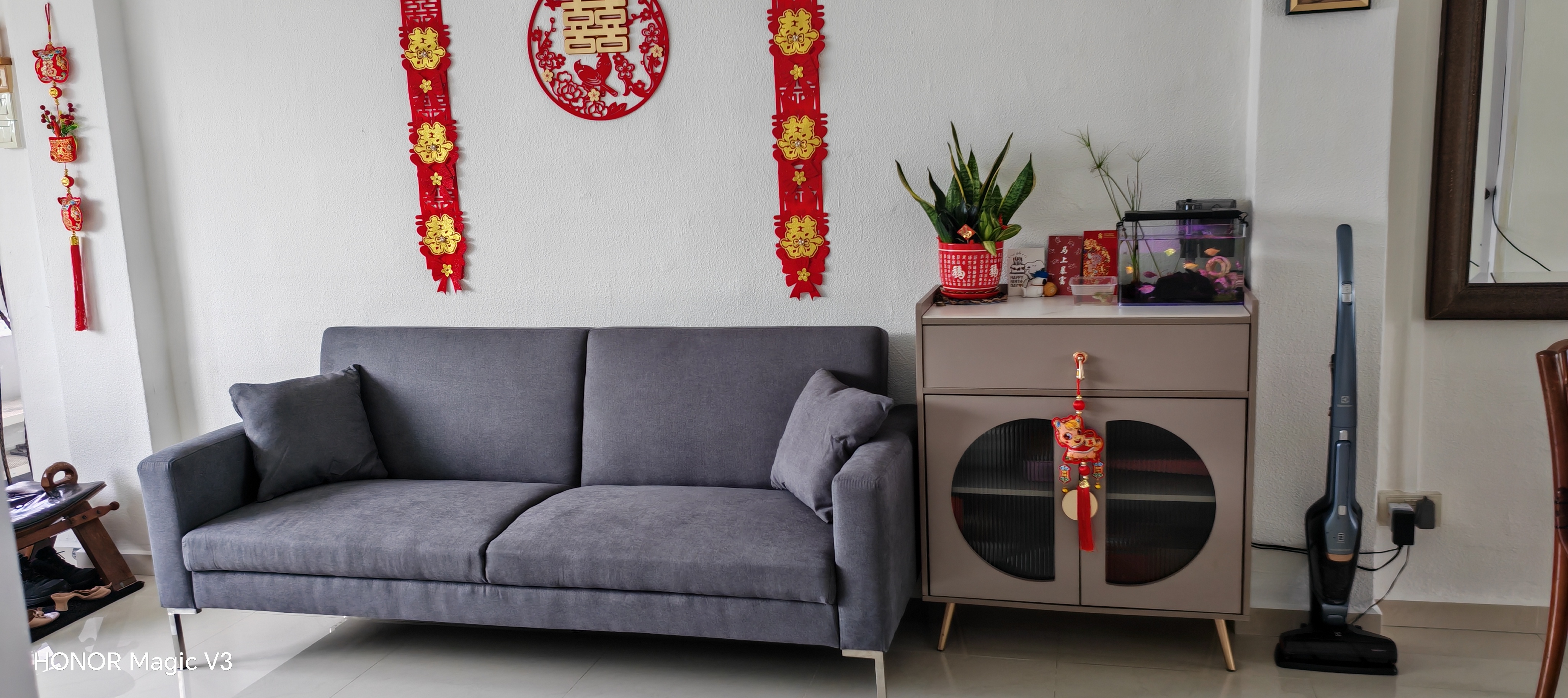 Customer home photo 2: Timely delivery and good service.The condition of the sofa is great and the guys was friendly and helpful.
Will return to purchase again.