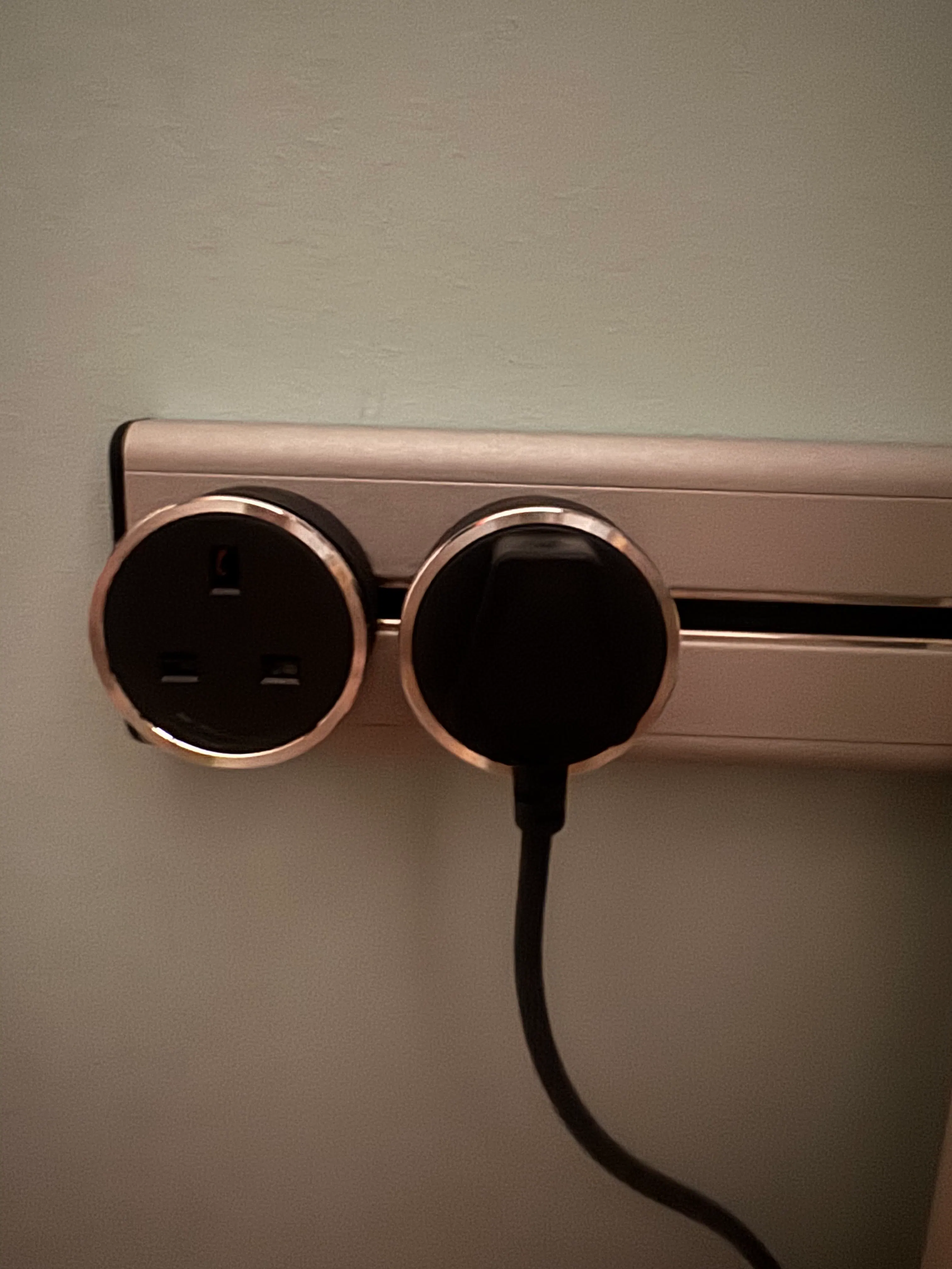 Customer home photo 1: Line8 powertrack is a must have! It is convenient to use, safer than the power extension and looks so pretty too. Highly recommended!