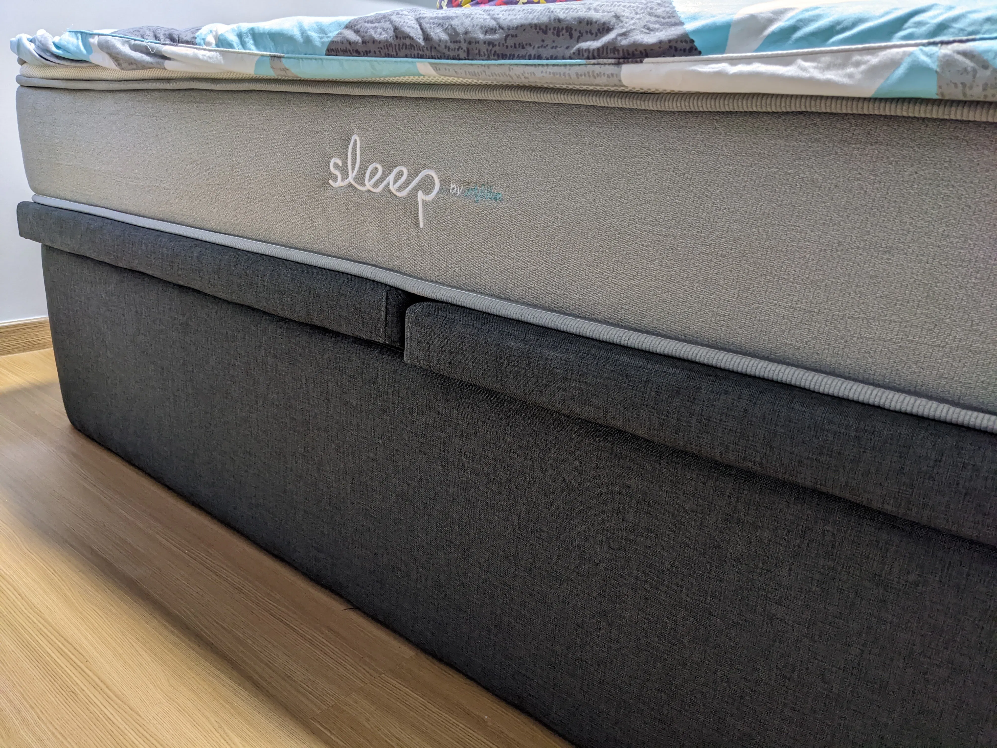 Customer home photo 36: i slept like a baby on this...super comfortable..!!