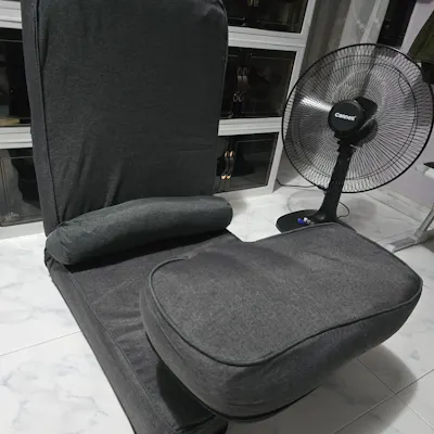 Customer home photo 1: fast delivery & received in good order. Sturdy sofa bed with adjustable table, comfortable & convenient for ready & work. thank u! 😊