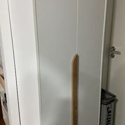 Customer home photo 2: Too sturdy and very simple design.
I am very satisfied with this wardrobe.