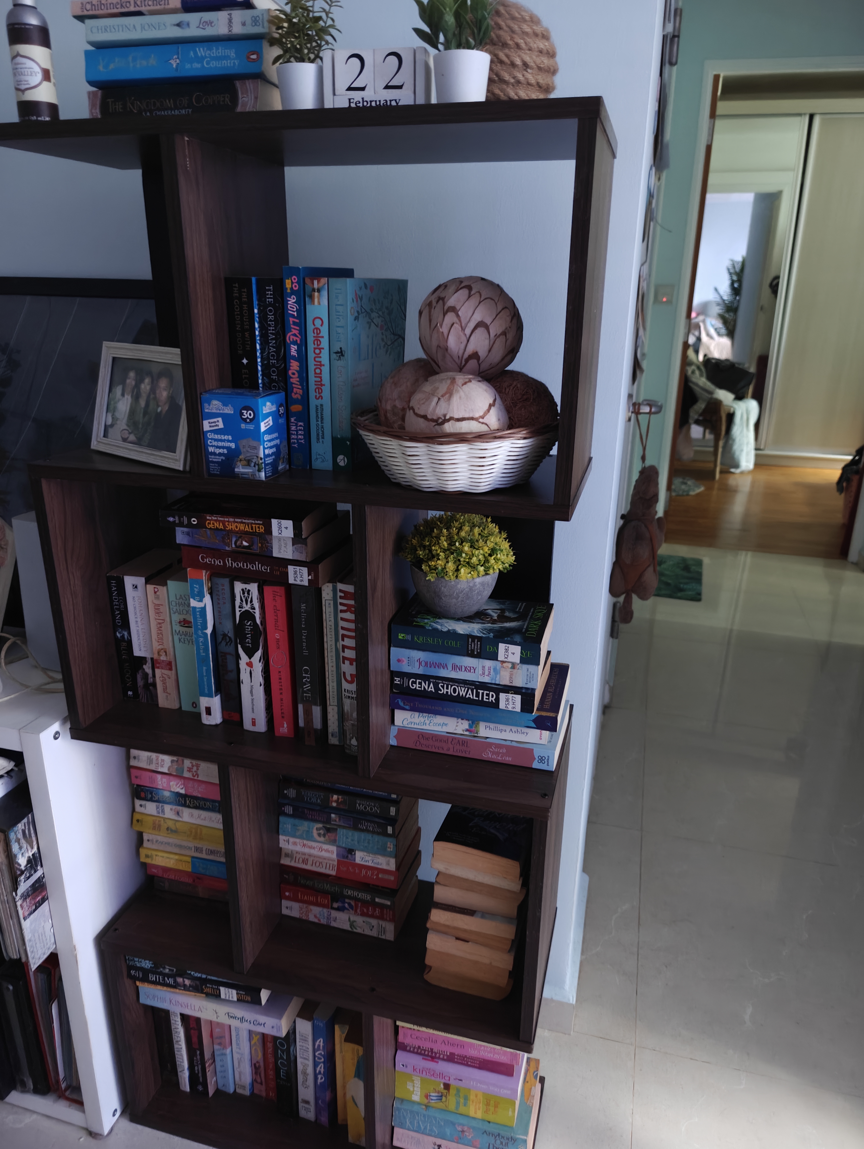 Customer home photo 6: Beautiful and well made. Can carry a lot of books but looking good at the same time.