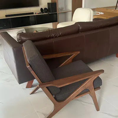 Customer home photo 1: Comfortable swivel chair