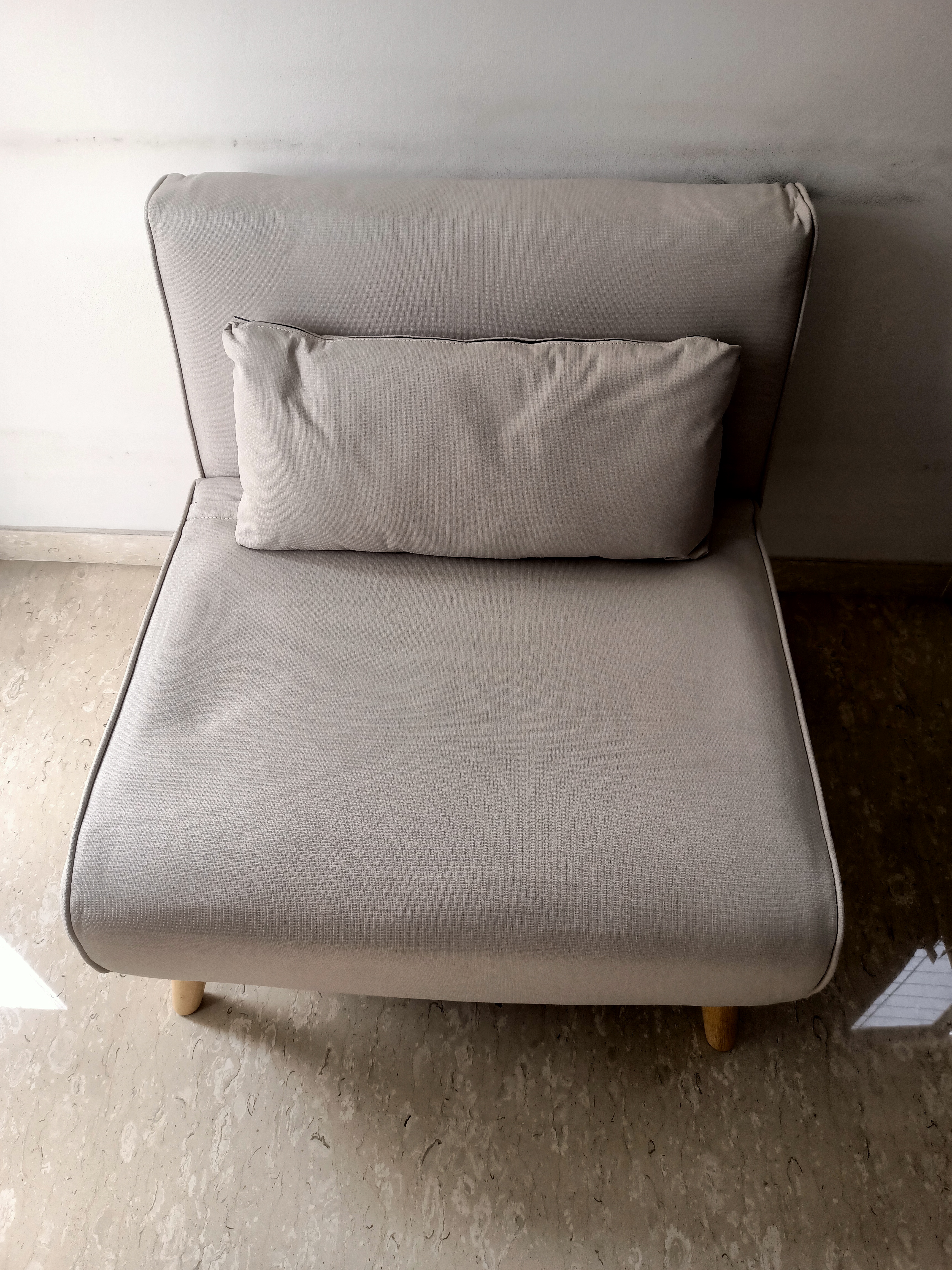 Customer home photo 9: Love the product! Better than expected even I haven't viewed the real product before. Kudos to the delivery crew, they're punctual, professional and very helpful. Please keep up the great work!