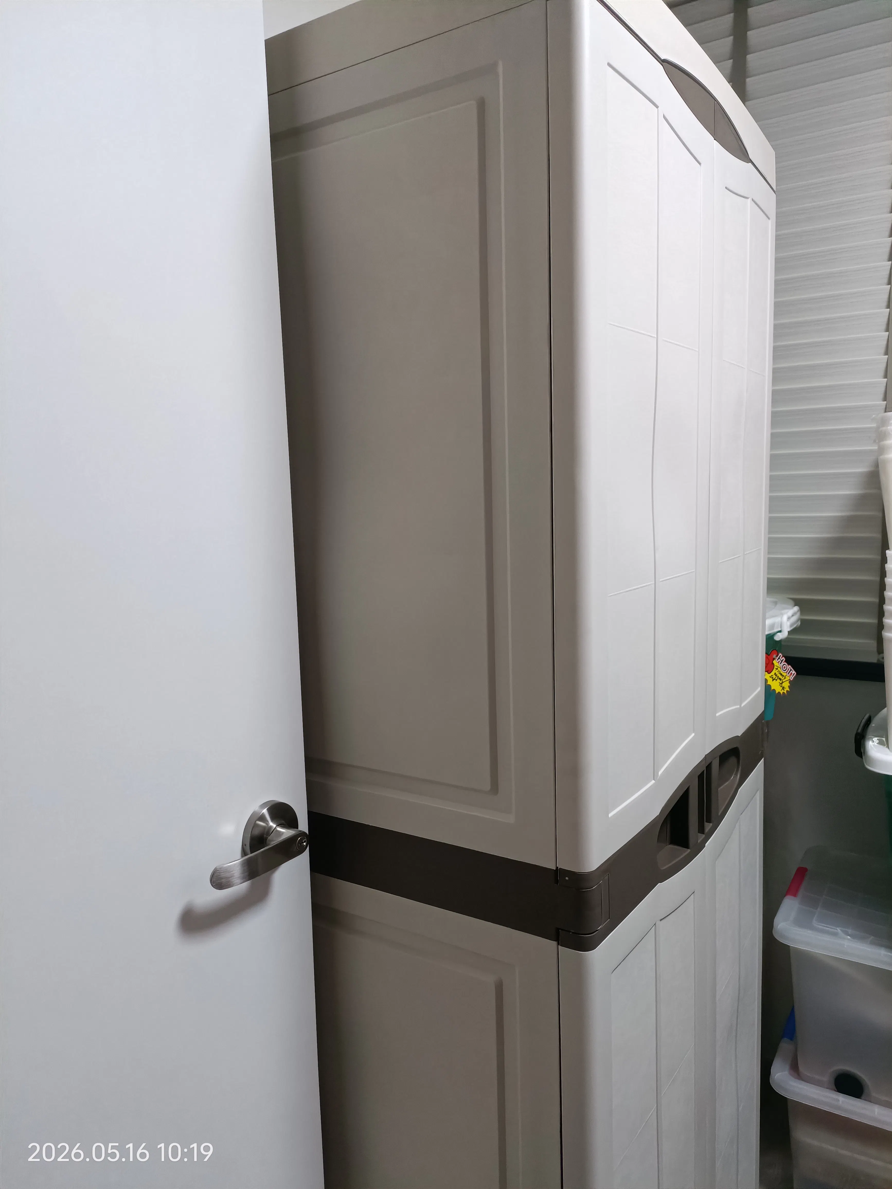 Customer home photo 1: Received well and fast. It's fit perfectly. Like the colour combination. Looks sturdy & stylish !