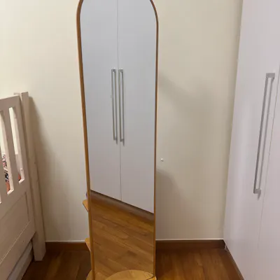 Customer home photo 1: Very happy with the purchase. The delivery was on time & the product look just like the online picture. Quality is good too. Am considering getting another one for my other room