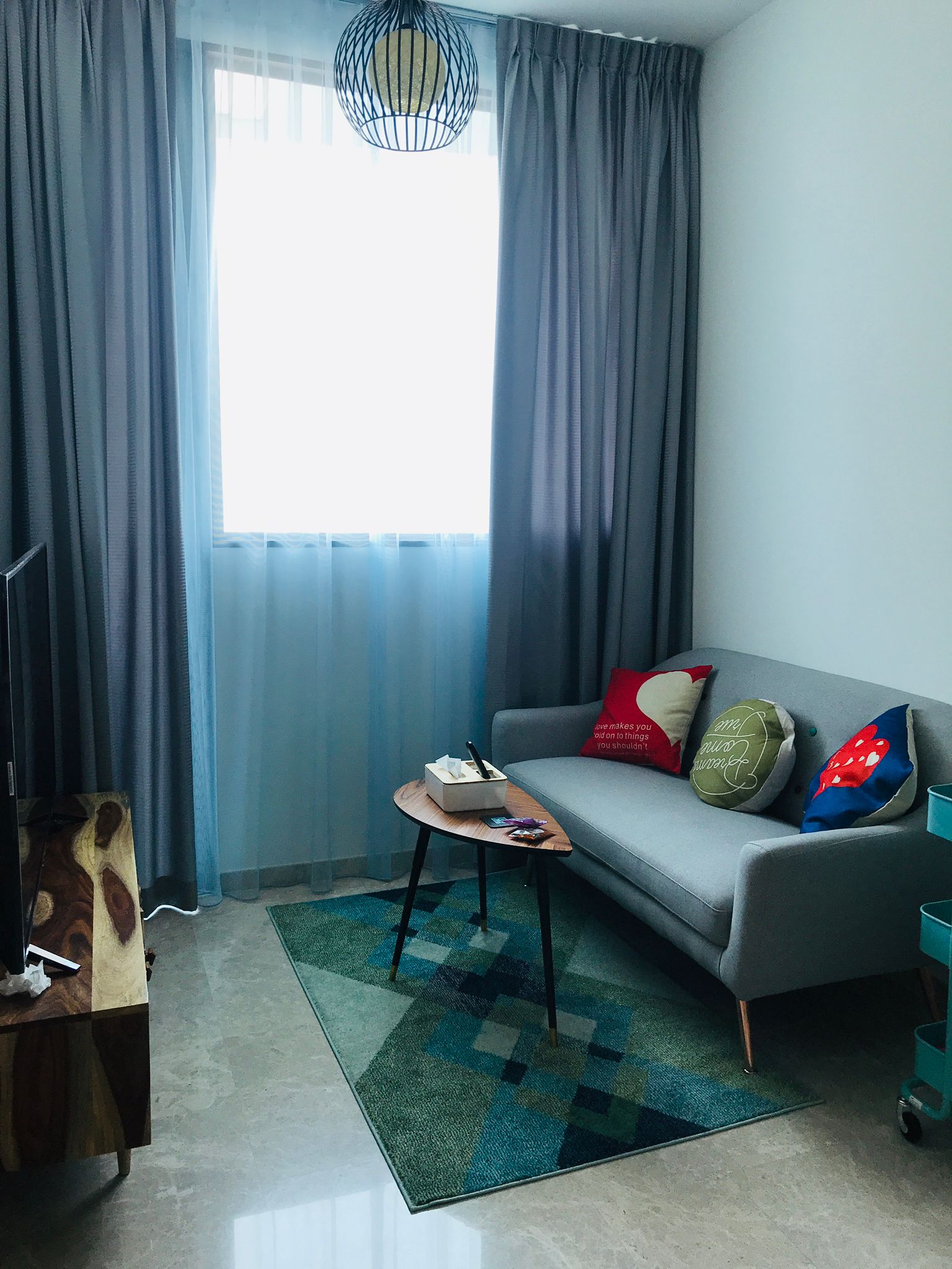 Customer home photo 2: it is quite durable and nice to look at it. great purchase!