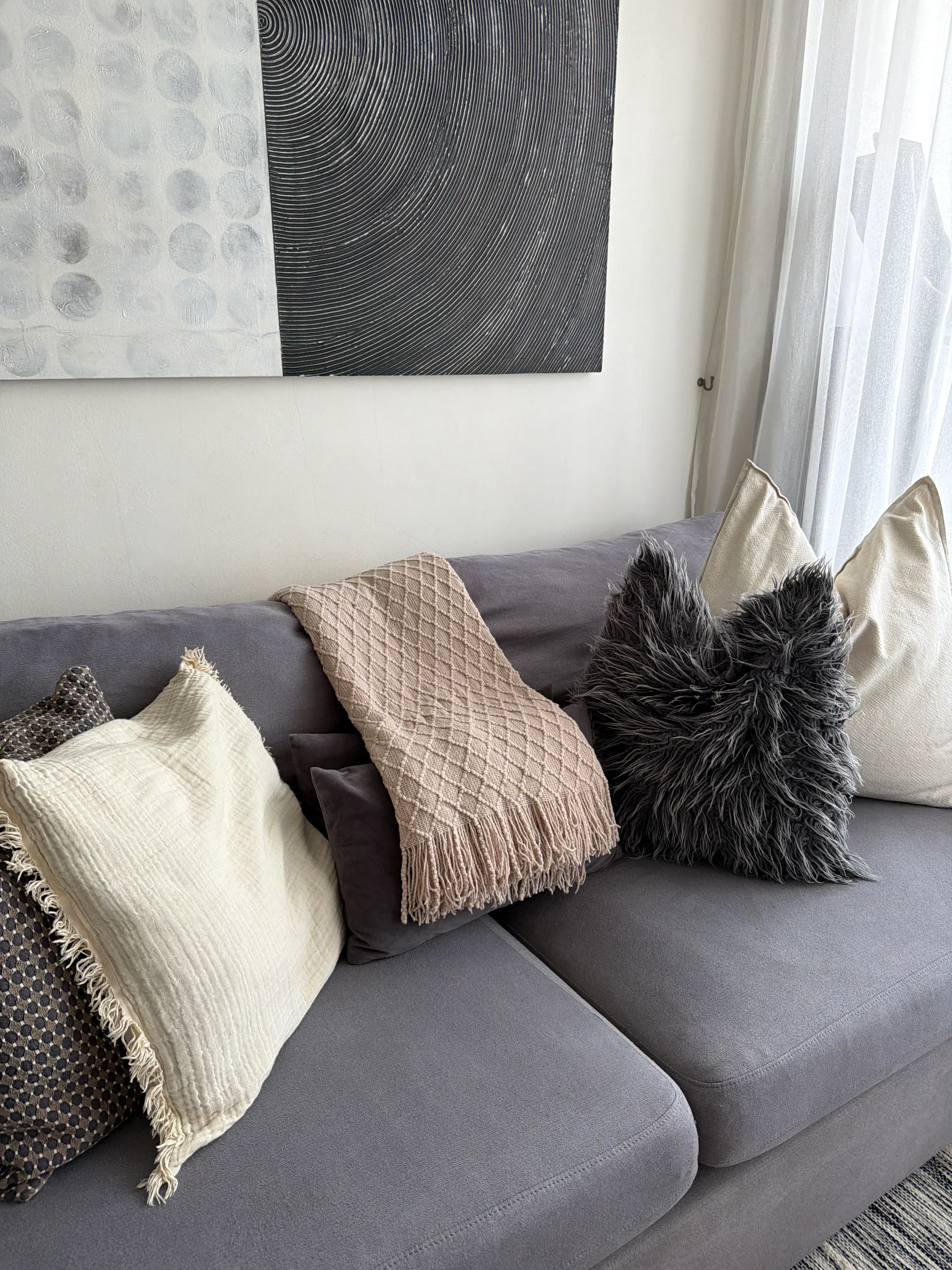 Customer home photo 1: Looks good on my couch