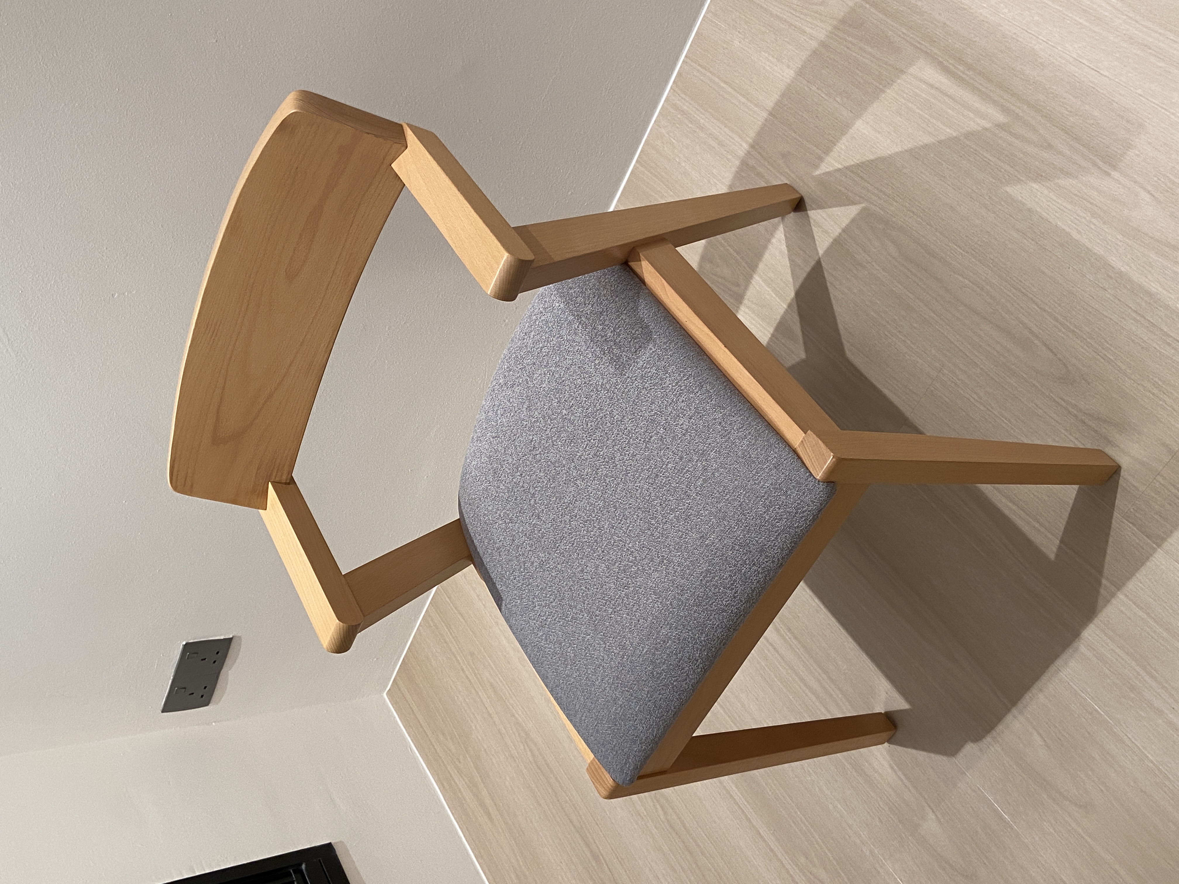 Customer home photo 11: Item delivered as described. Chair is comfy & sturdy. Recommended 👍