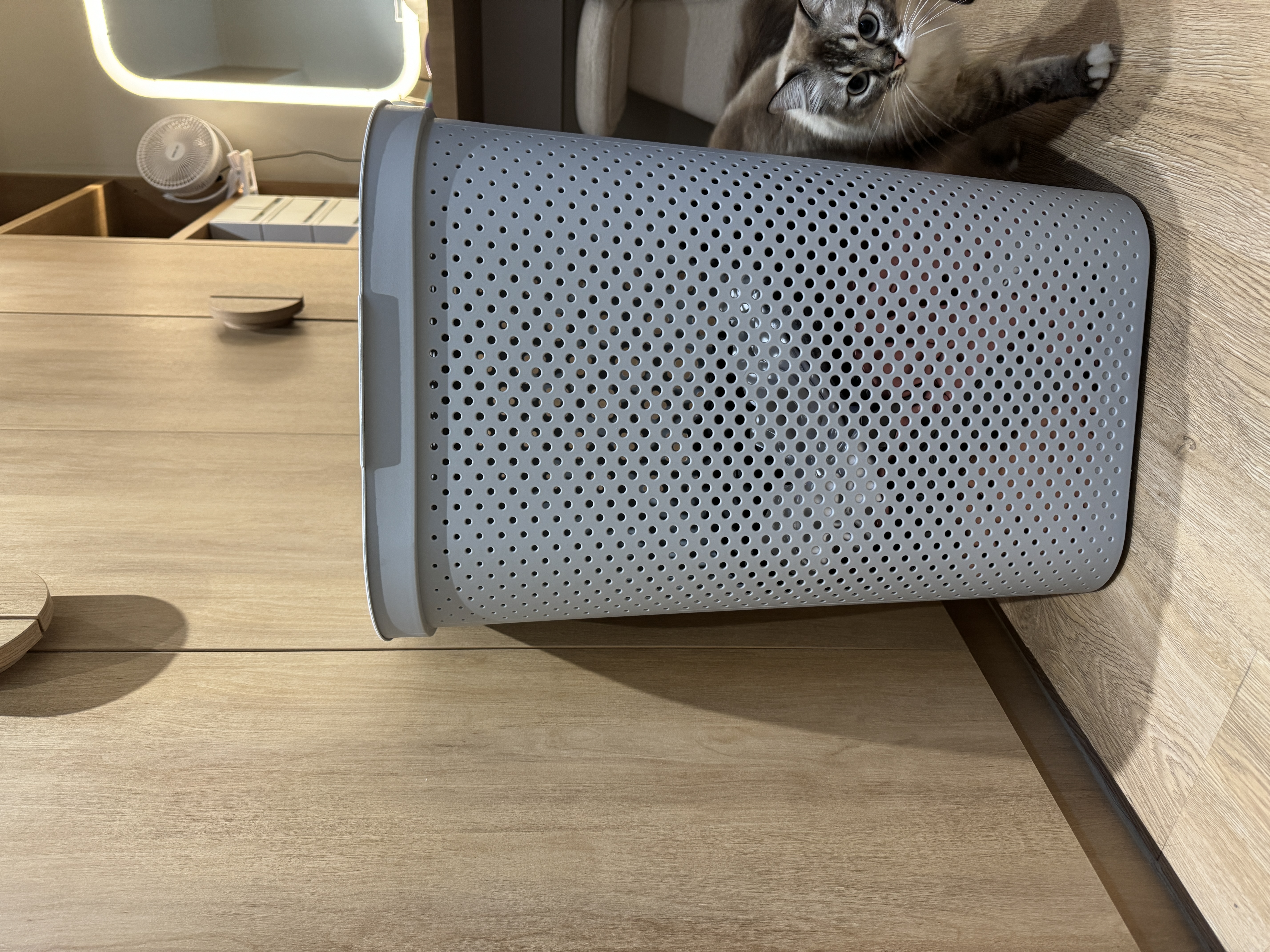 Infinity Laundry Hamper Dots with Lid - Grey