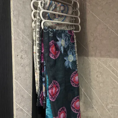 Customer home photo 9: Haven’t got around to put all my scarfs on it. It’s gonna be useful.