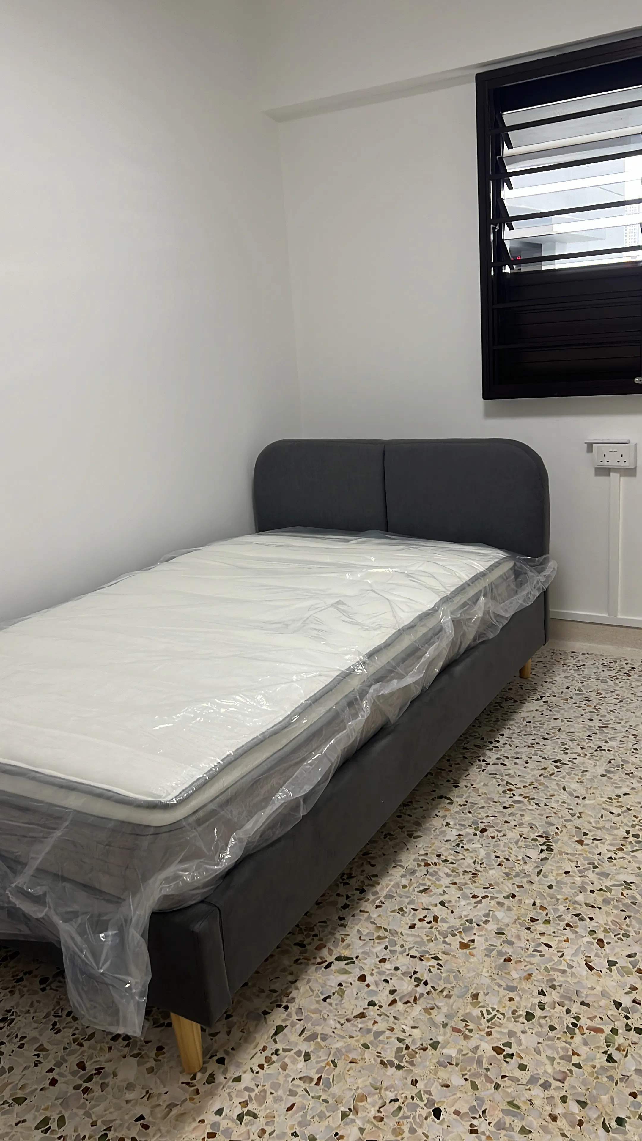 Customer home photo 16: Read reviews of the different mattresses online and tested them in store — this was so accurate to the description!