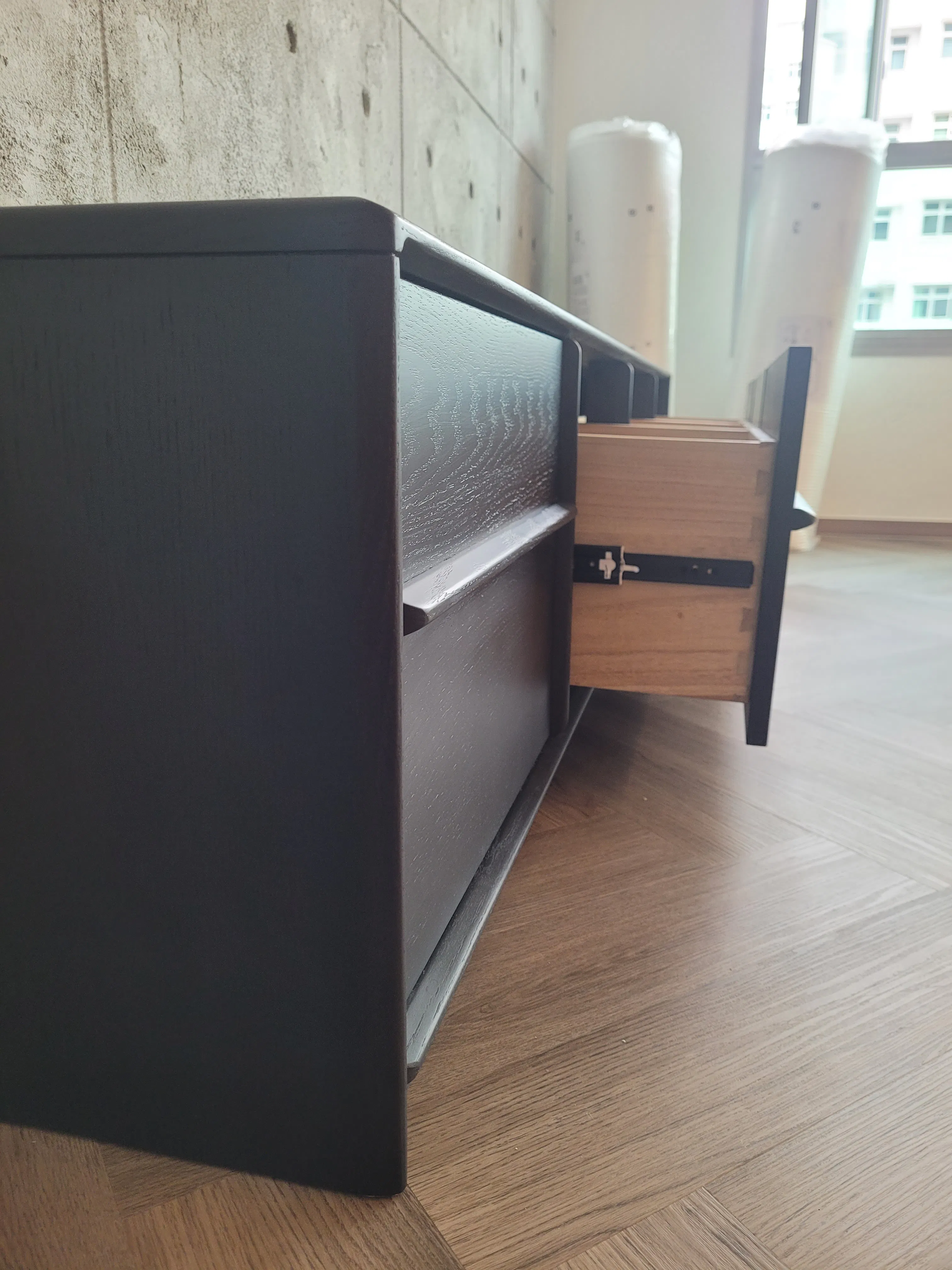 Darco TV Console 2m - Black Ash