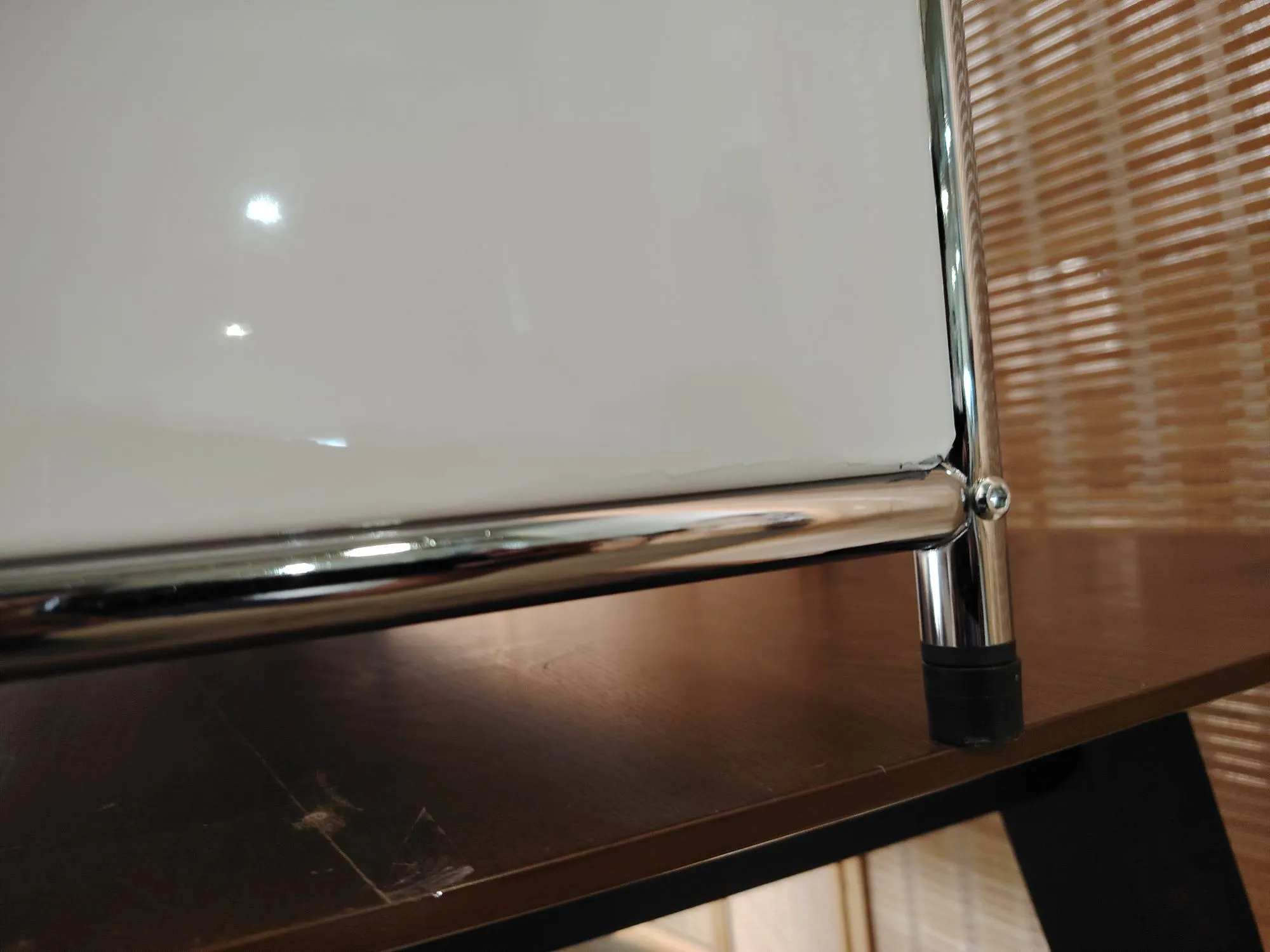 (As-is) Cusso Stainless Steel 2x2 Cabinet - Pure White - 11