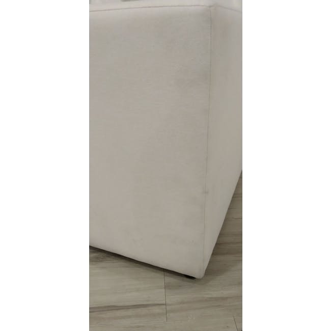 (As-is) Russell Corner Unit - Oat (Eco Clean Fabric) - 1 - 6 - White sofa, fabric texture, cushioned armrest, minimalist